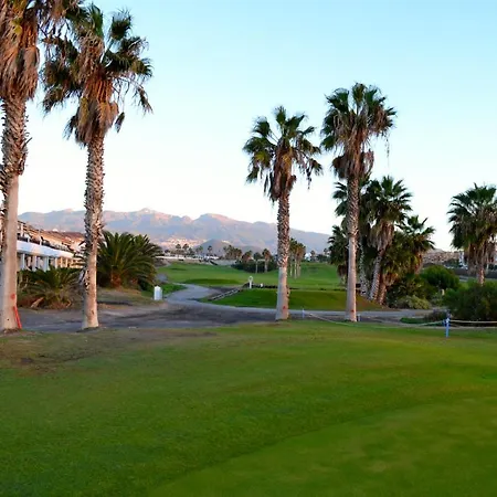 Appartement Impeccable 1-bed In Amarilla Golf *